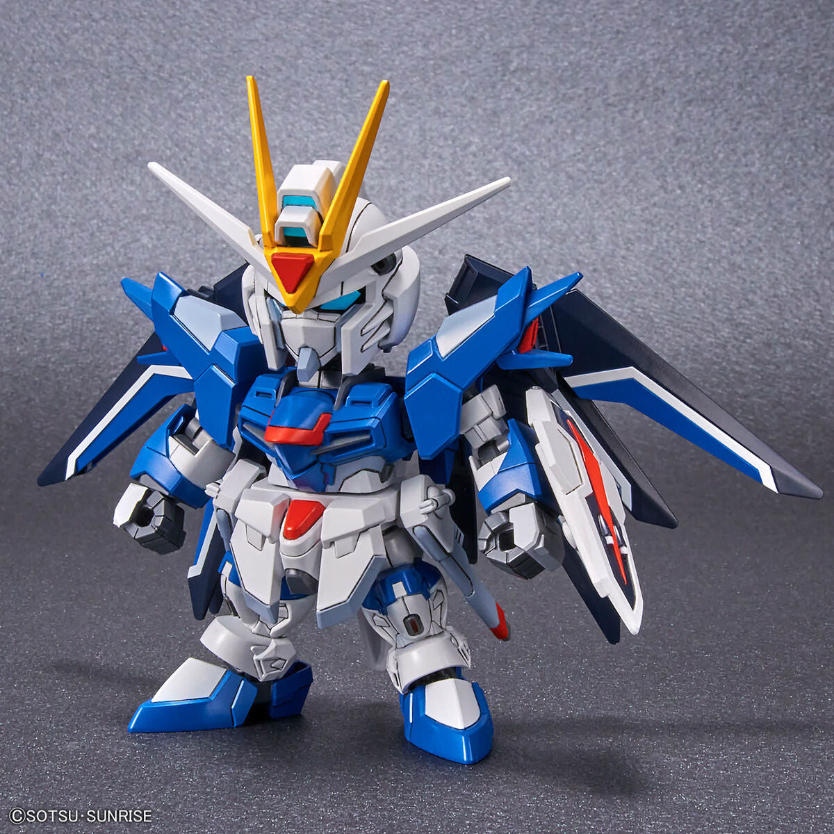 SD EX Standard - STTS-909 Rising Freedom Gundam