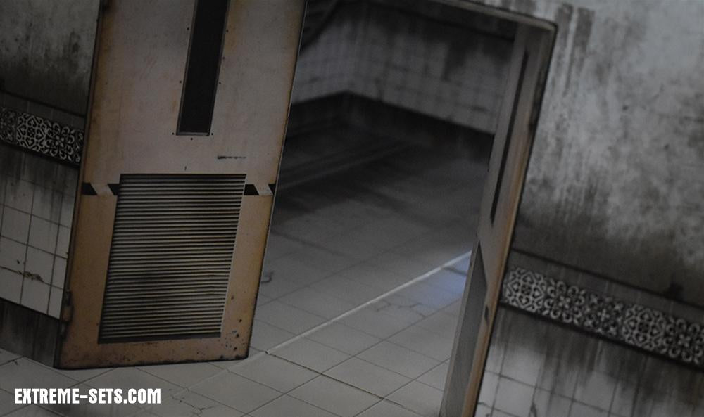 Asylum Pop-Up Diorama 1/12