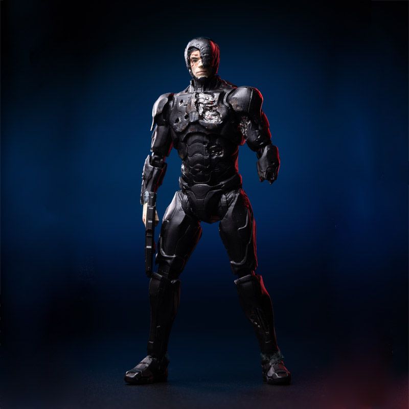 Hiya Toys - Robocop 2014 - Battle Damaged Robocop