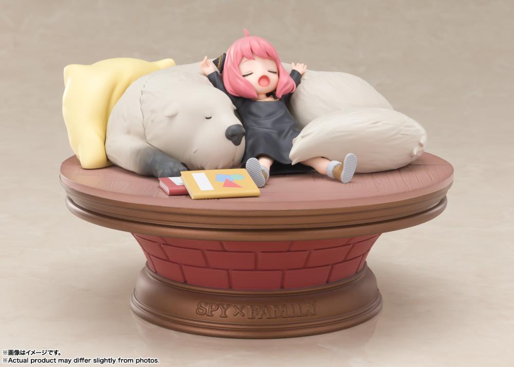 Figuarts Zero - Spy x Family - Anya Forger & Bond Forger (Mission Complete)