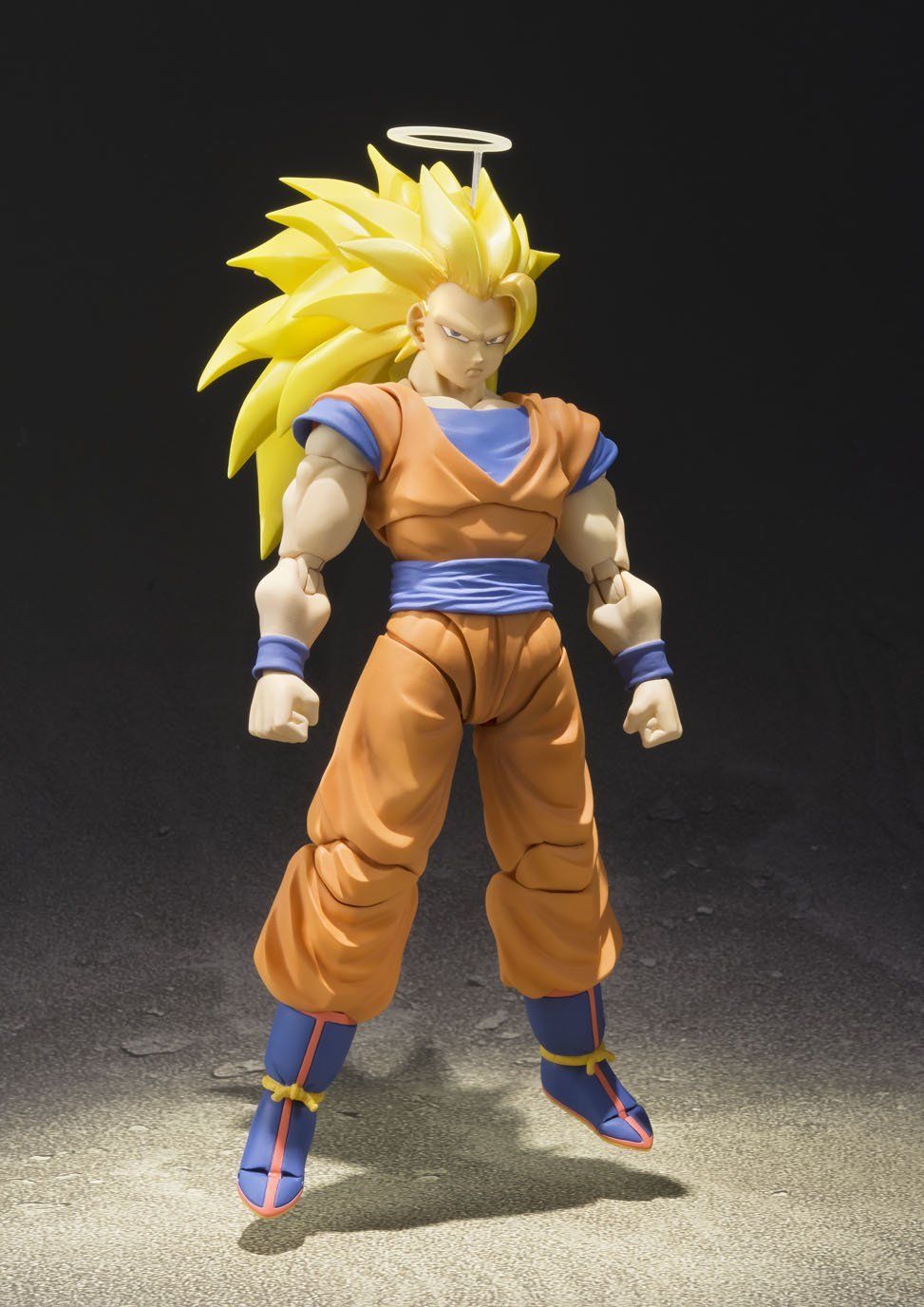 S.H. Figuarts - Dragon Ball - Super Saiyan 3 Son Goku