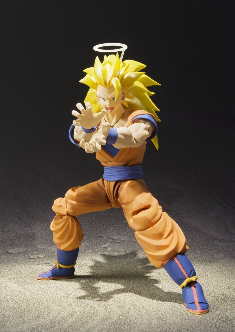 S.H. Figuarts - Dragon Ball - Super Saiyan 3 Son Goku