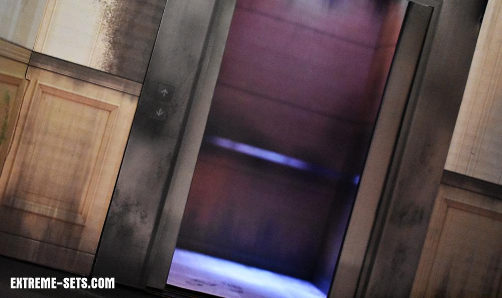 Elevator Hallway Pop-Up Diorama 1/12