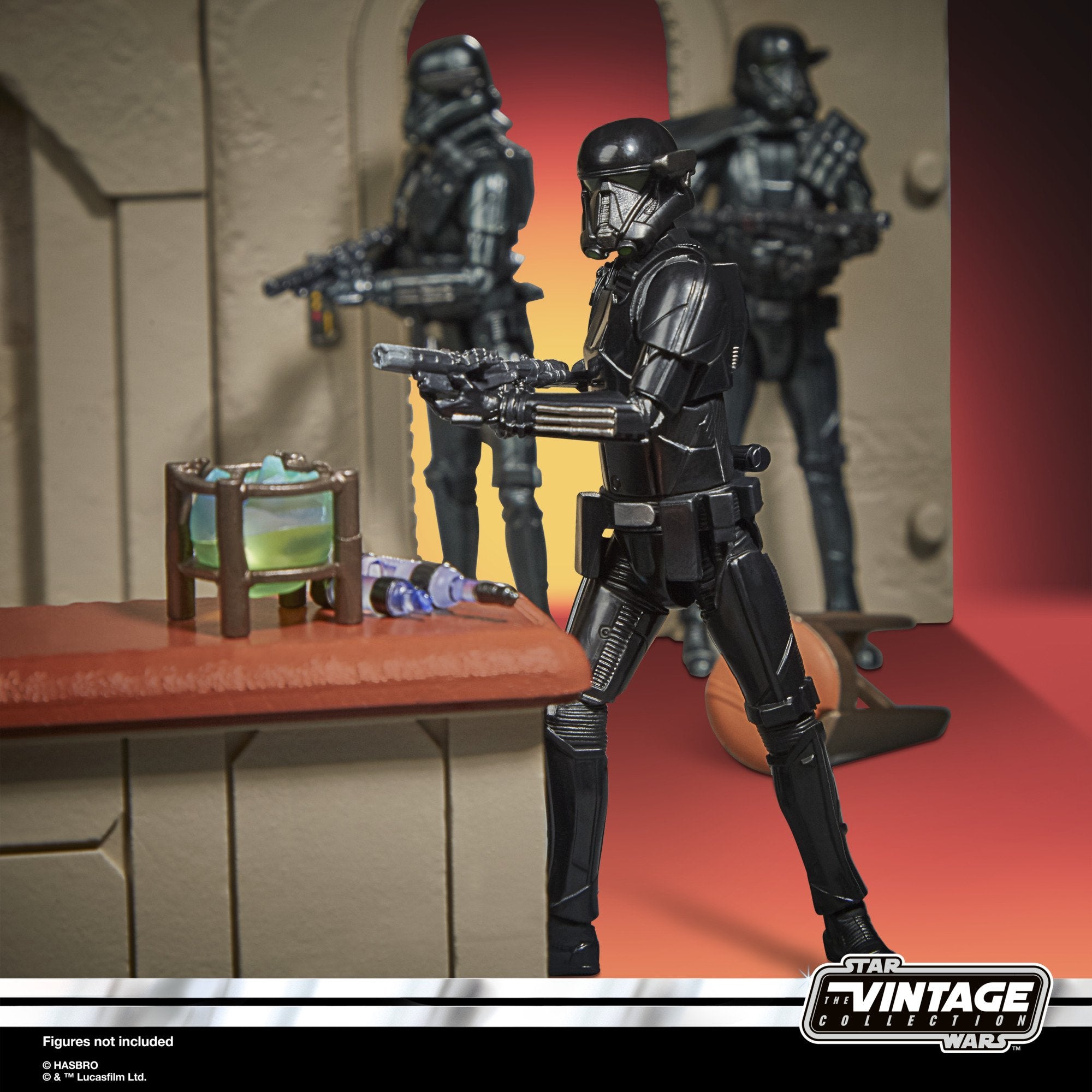 The Vintage Collection - Nevarro Cantina Playset with Imperial Death Trooper