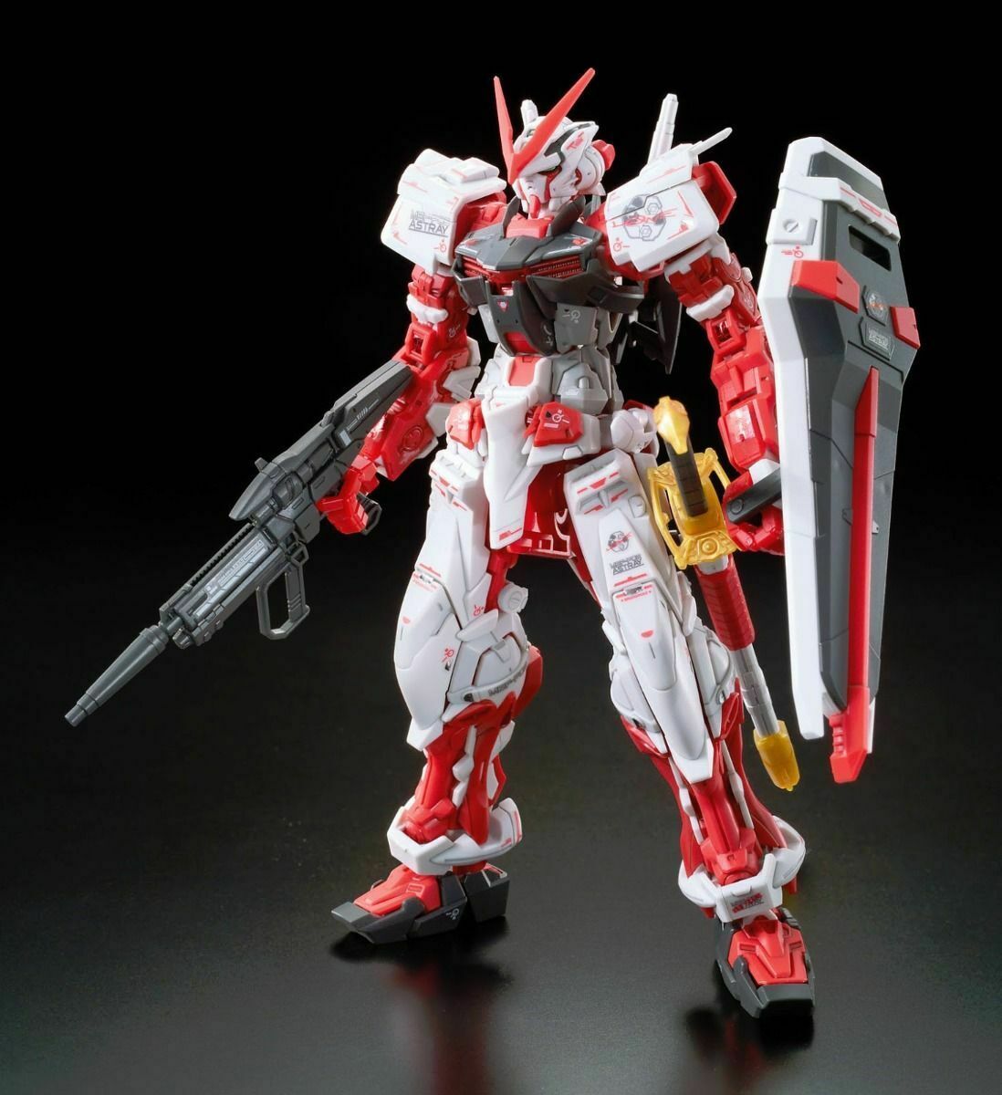 RG - MBF-P02 Gundam Astray Red Frame