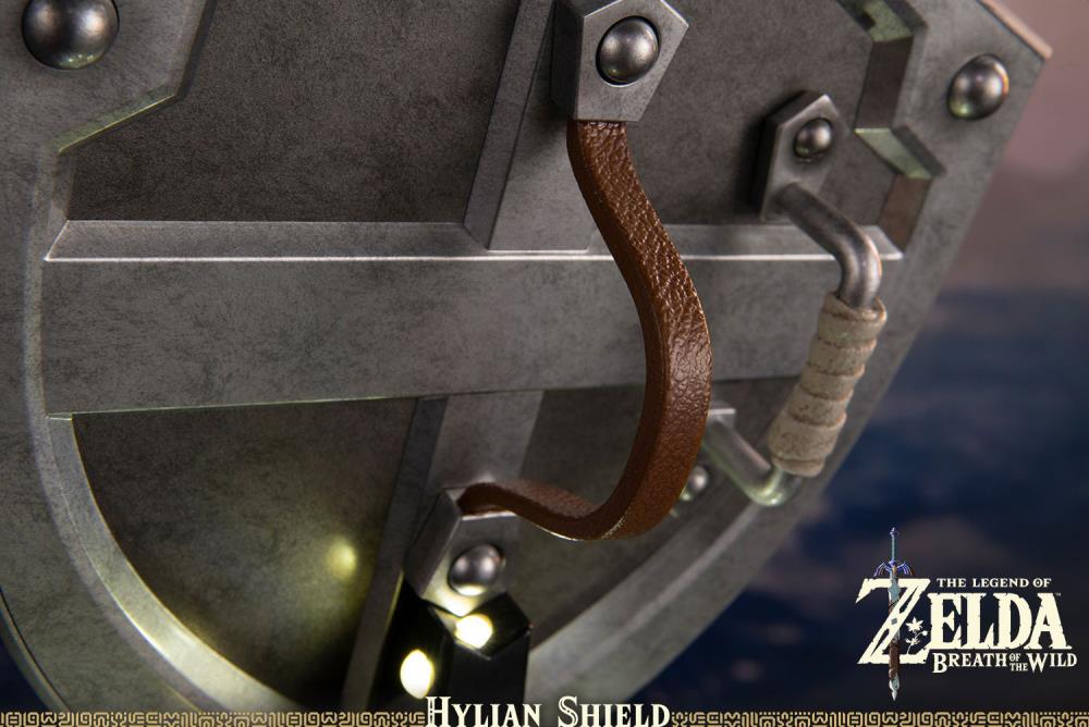 First 4 Figures - The Legend of Zelda: Breath of the Wild Hylian Shield Collector's Edition