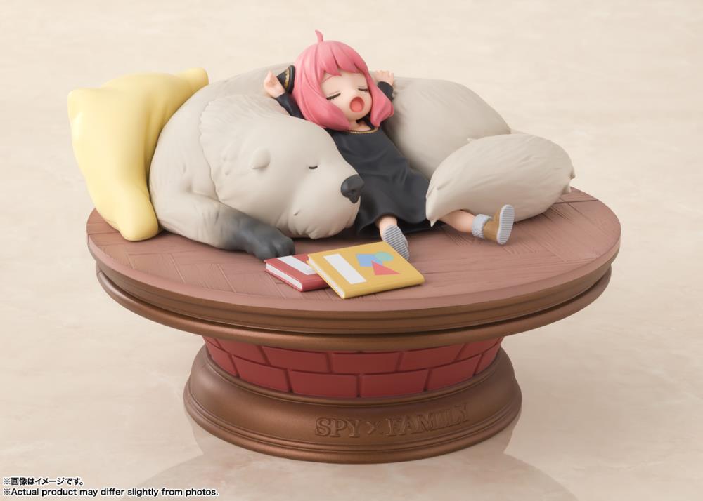 Figuarts Zero - Spy x Family - Anya Forger & Bond Forger (Mission Complete)