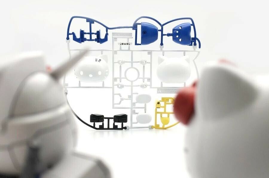 SD EX Standard - RX-78-2 Gundam & Hello Kitty