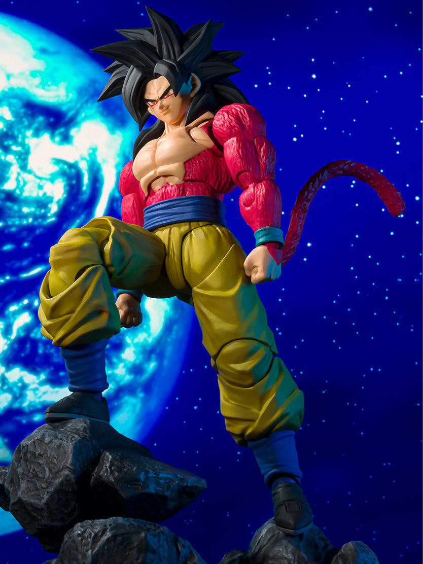 S.H. Figuarts - Dragon Ball - Super Saiyan 4 Son Goku