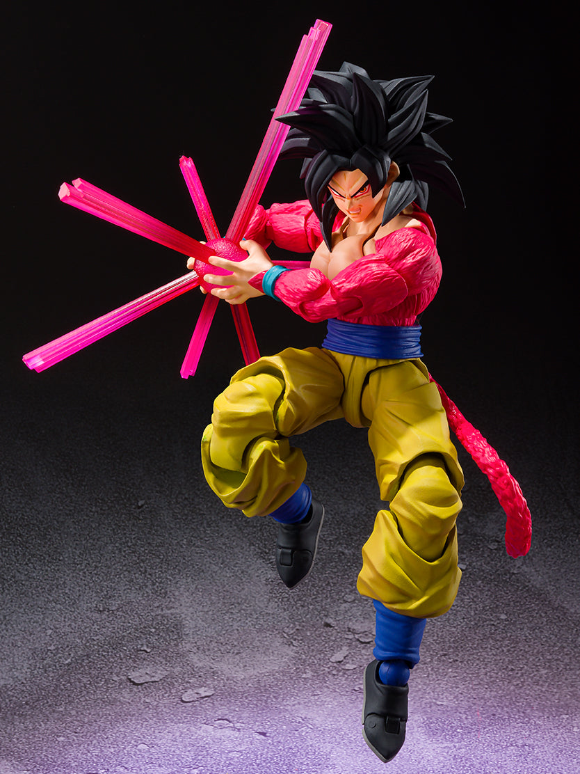 S.H. Figuarts - Dragon Ball - Super Saiyan 4 Son Goku