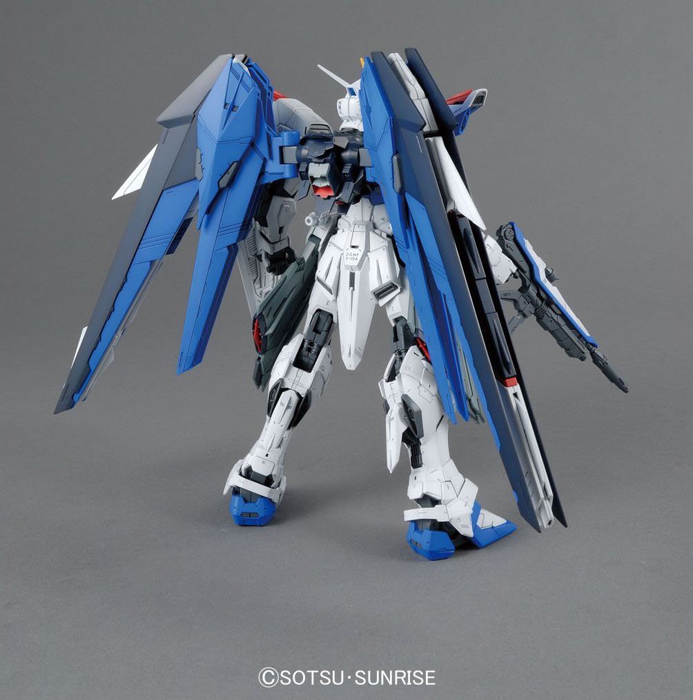 MG - ZGMF-X10A Freedom Gundam Ver. 2.0