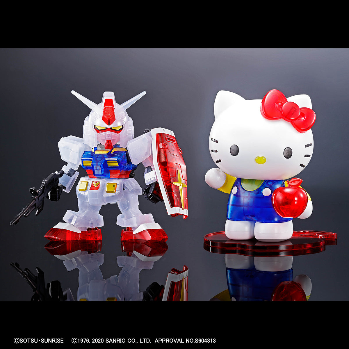 SD EX Standard - RX-78-2 Gundam & Hello Kitty [Clear Color] The Gundam Base Limited
