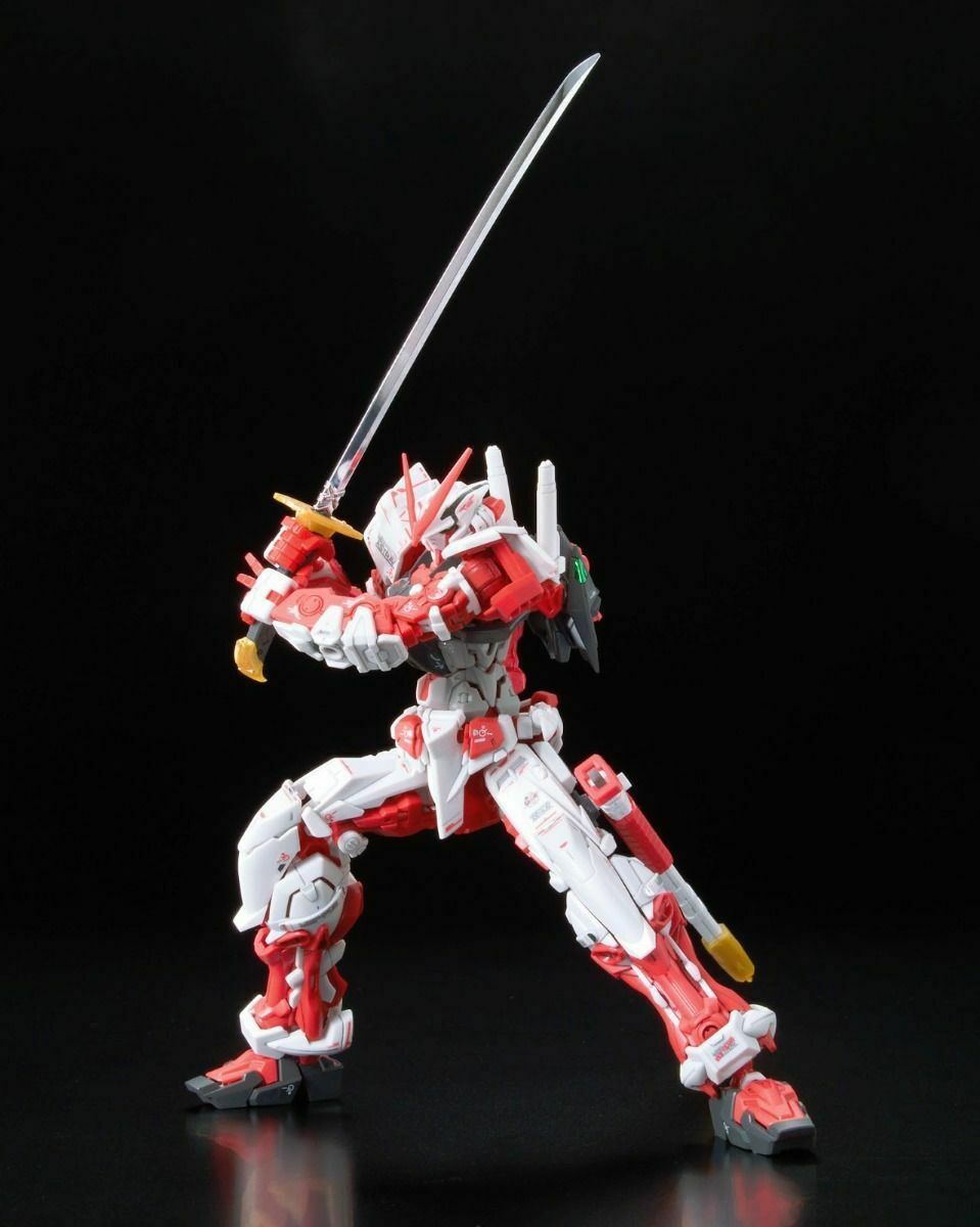 RG - MBF-P02 Gundam Astray Red Frame